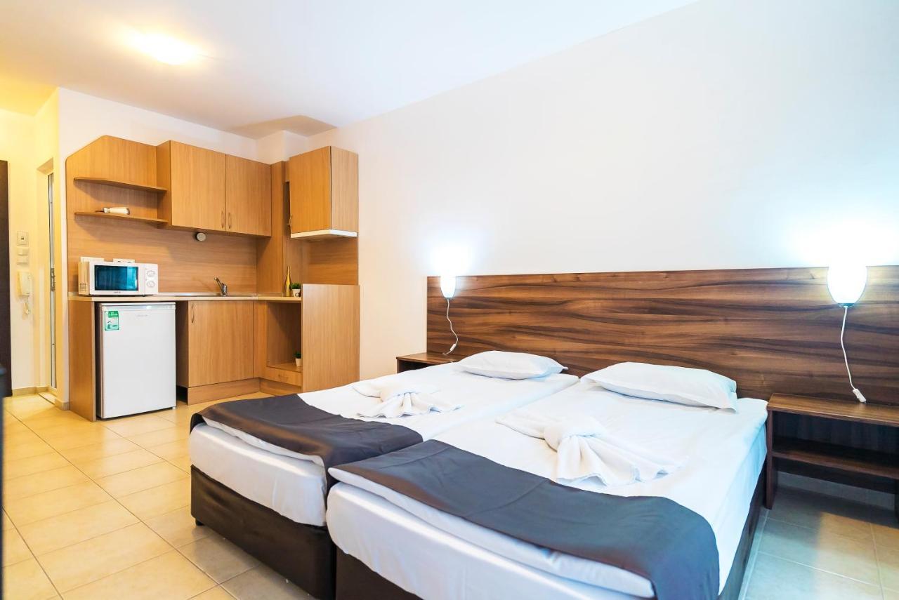 Admiral Plaza Hotel 써니비치 외부 사진